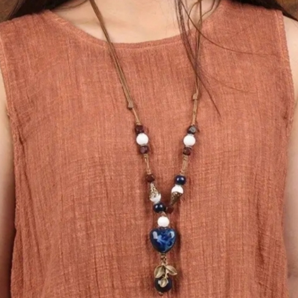 Boho-Chic Ceramic Heart Pendant Necklace Jingdezhen Heart-Shaped Ceramic